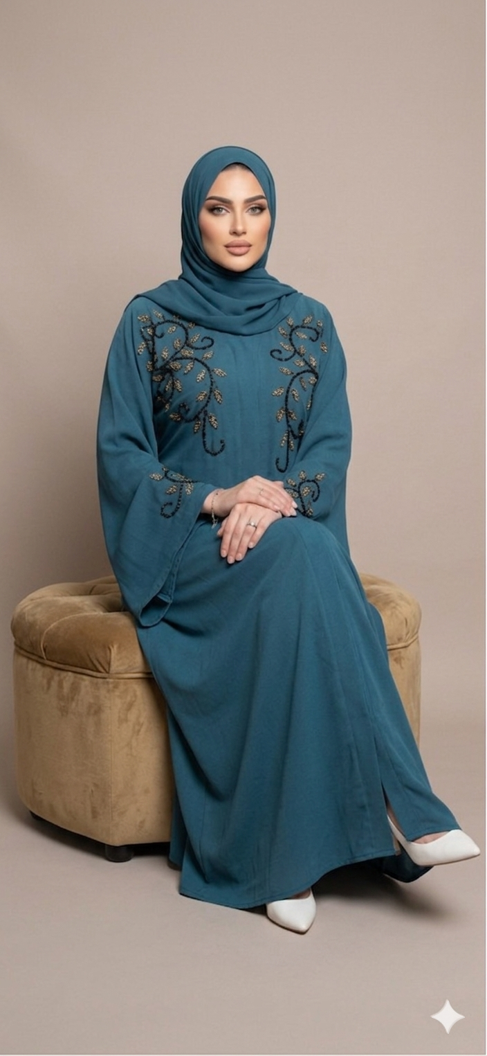Ghusoon Al-Fayrouz Abaya